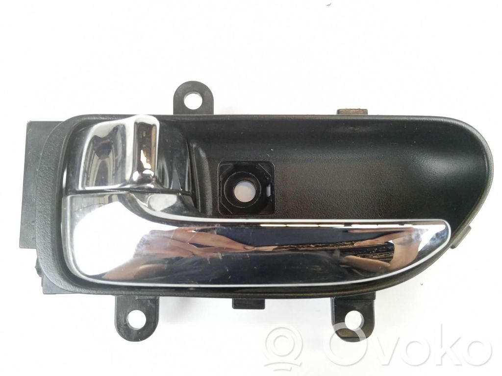 Nissan X-Trail T31 Manecilla interna puerta trasera 