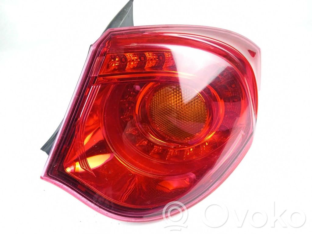Alfa Romeo Giulietta Luci posteriori 