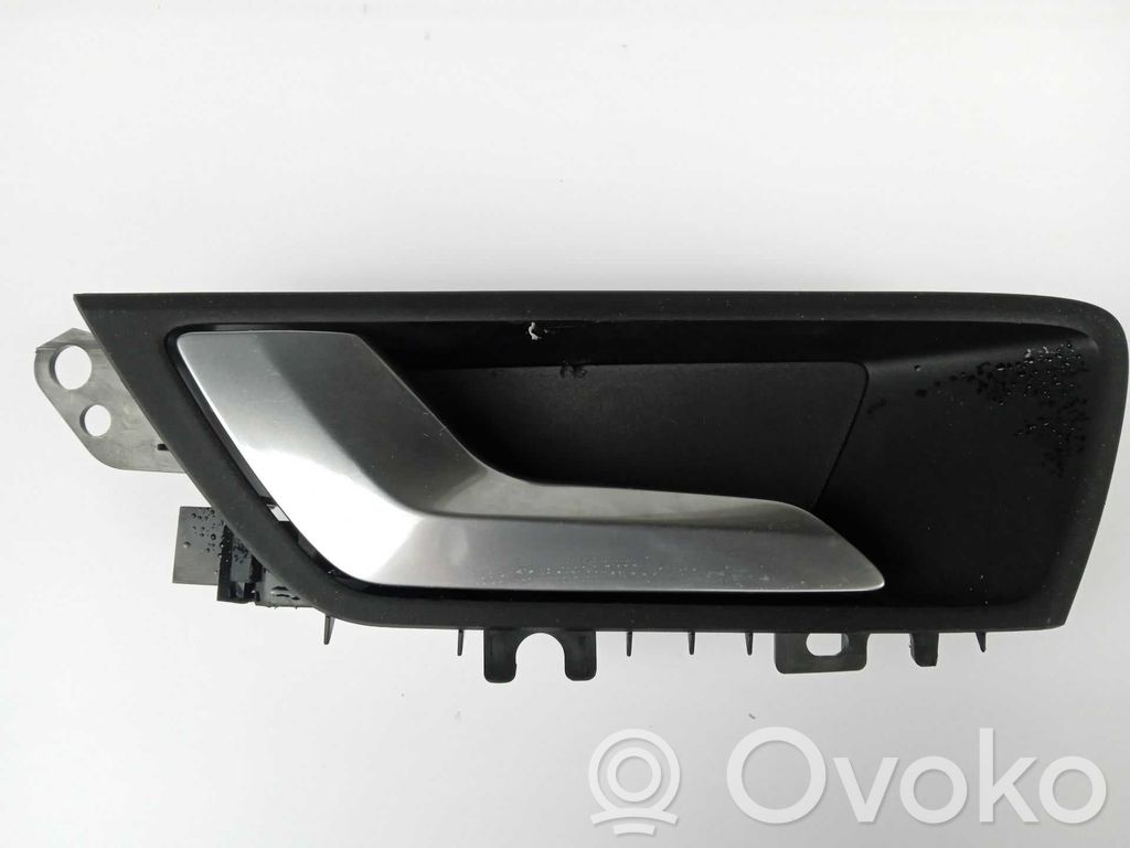 Manecilla interna puerta trasera   JX7BA22601B