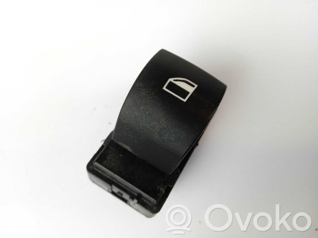 Electric window control switch   15979800293,6935534
