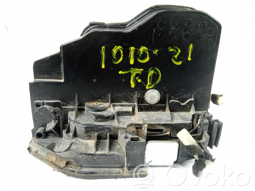 BMW 1 F20 F21 Serratura portiera posteriore