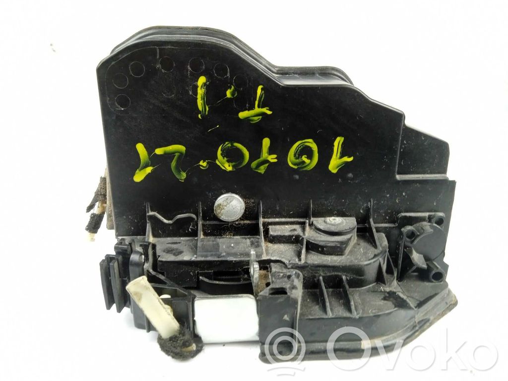 BMW 1 F20 F21 Încuietoare ușă spate