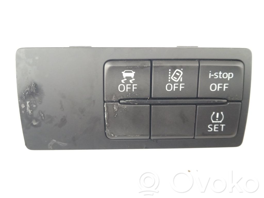 Windscreen/window heater switch   K1827KC352