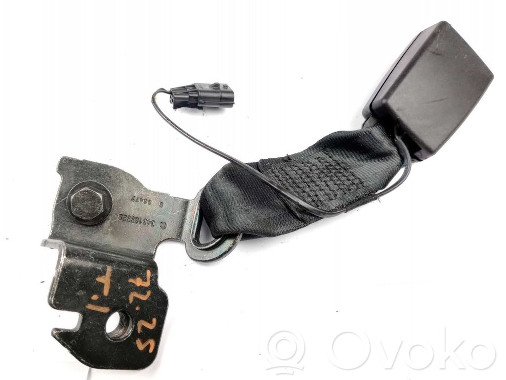Nissan Qashqai J12 Bridă fixare centură de siguranță spate