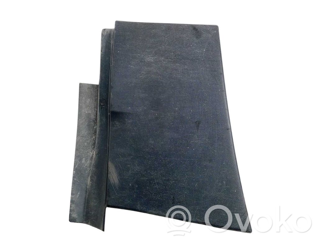 Moldura inferior   LR147299