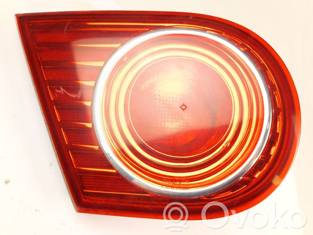 KIA Opirus Rear/tail lights 