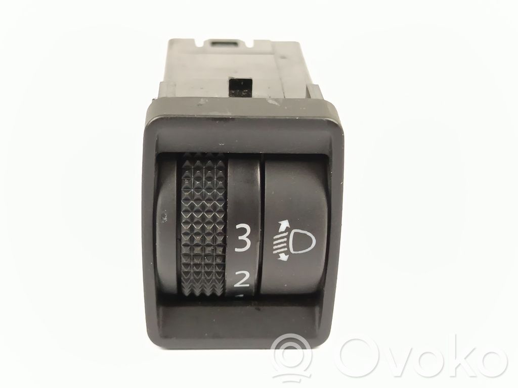 Panel lighting control switch   251905FA0B