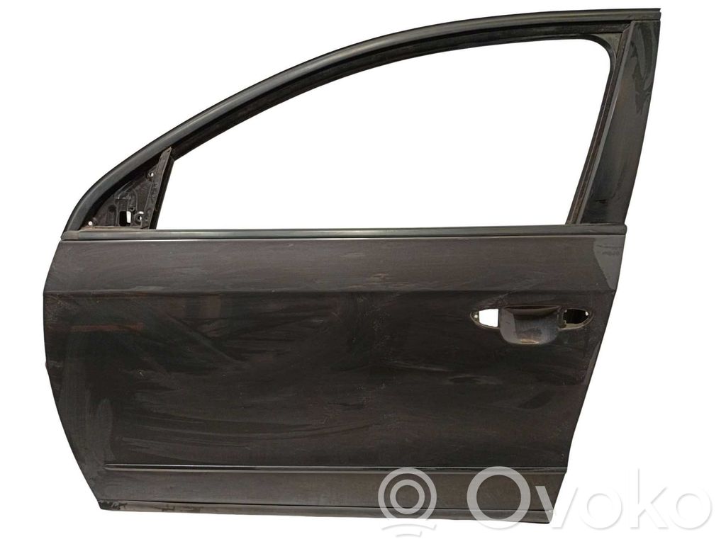 Puerta delantera   3C4831055J