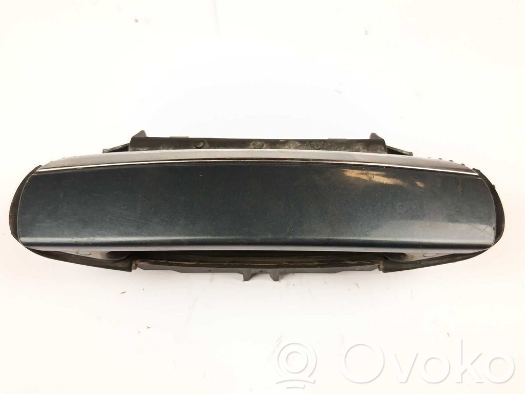 Manecilla externa puerta trasera   4B0839885