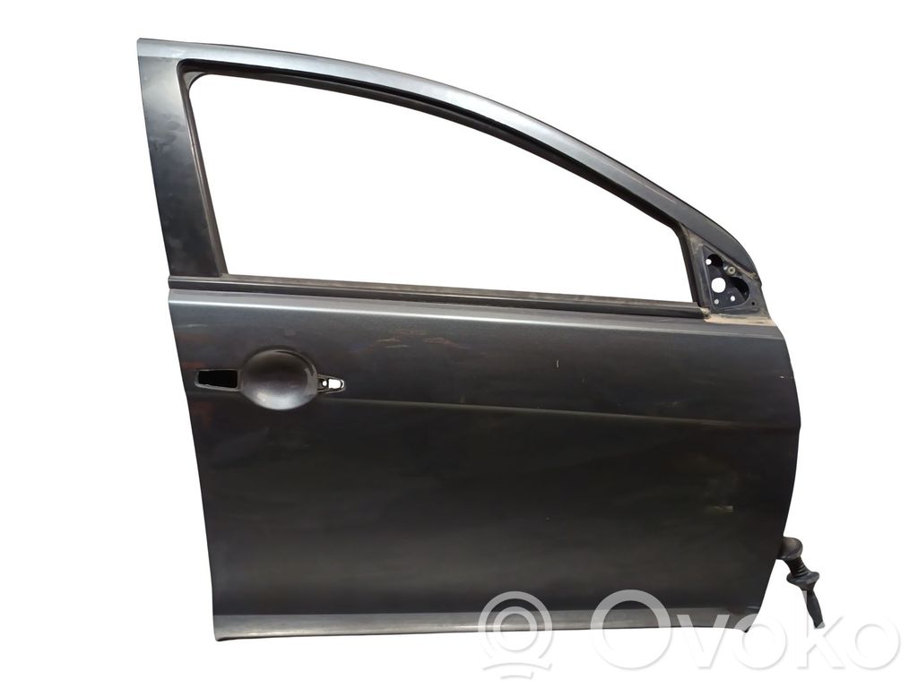 Priekinės durys   5700A558