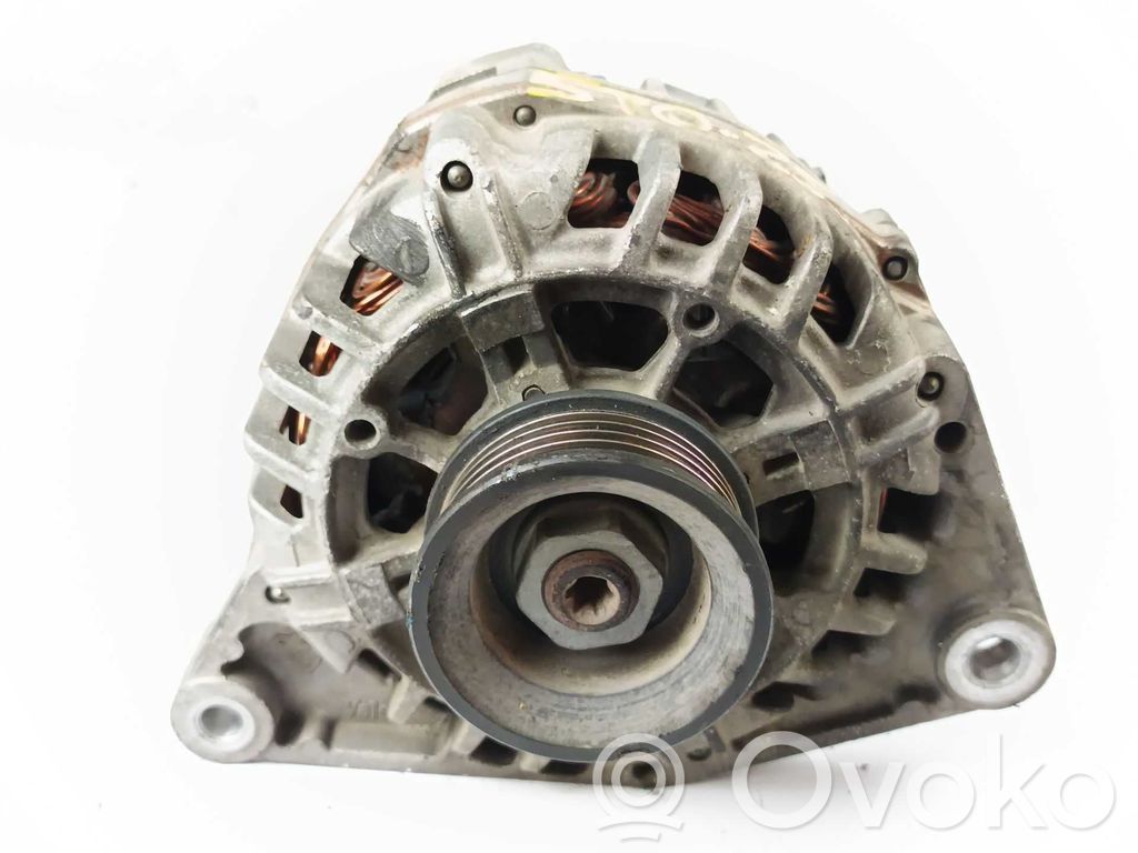 Audi A4 S4 B5 8D Alternador 