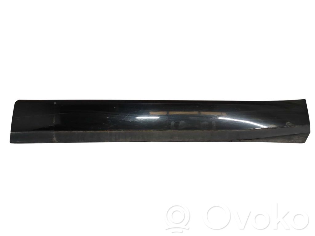 Moldura inferior   J9C321064B