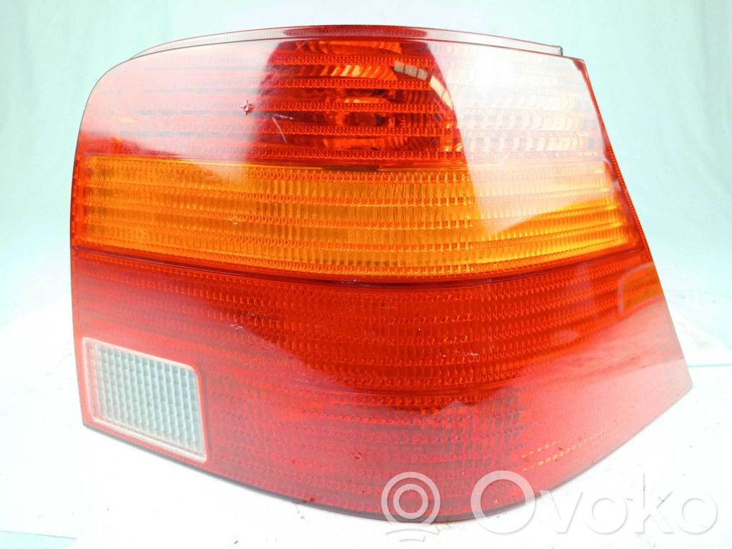 Volkswagen Golf SportWagen Lampă spate în caroserie 