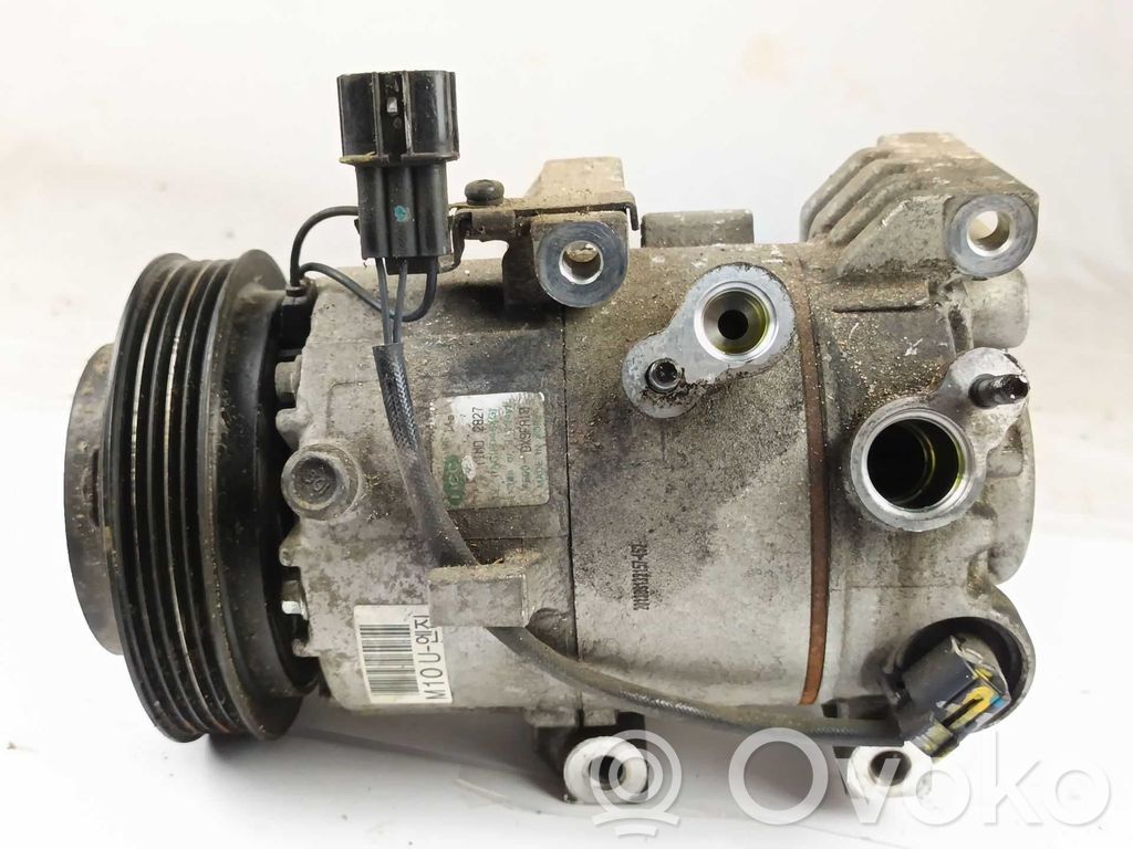 Ilmastointilaitteen kompressorin pumppu (A/C)   977012Y100