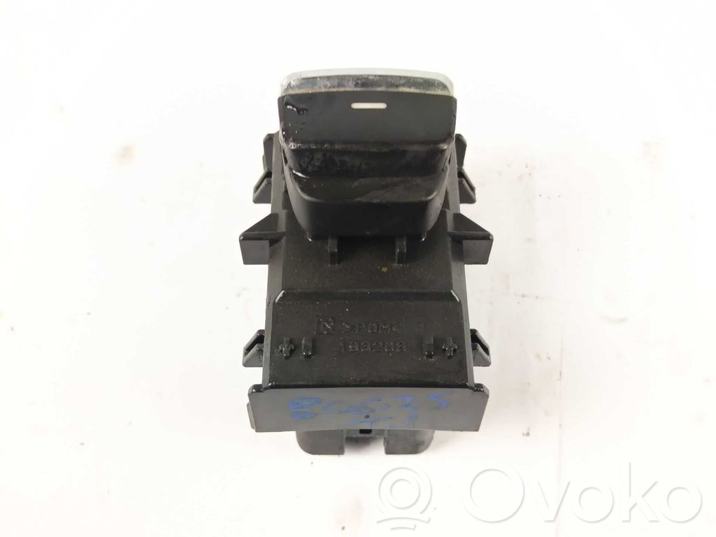 Interruptor del elevalunas eléctrico   83071FL210