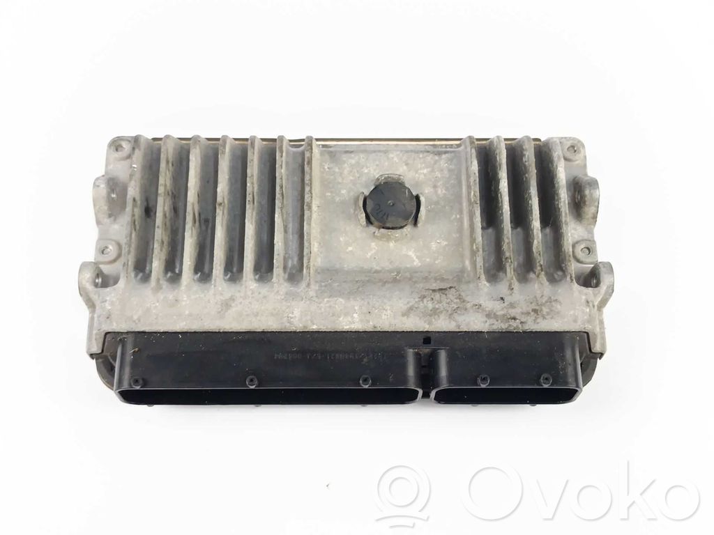 Unidad de control/módulo del motor   89661F4250