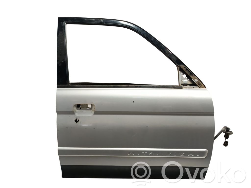 Mitsubishi Montero Puerta delantera 