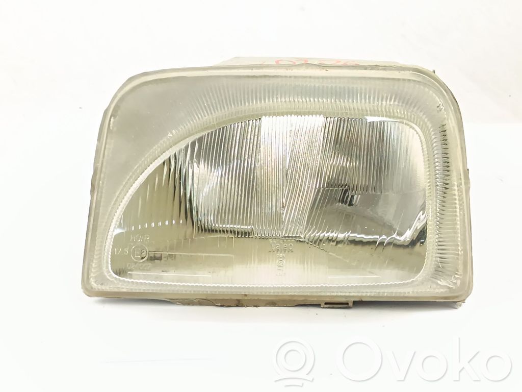 Renault Express Headlight/headlamp 
