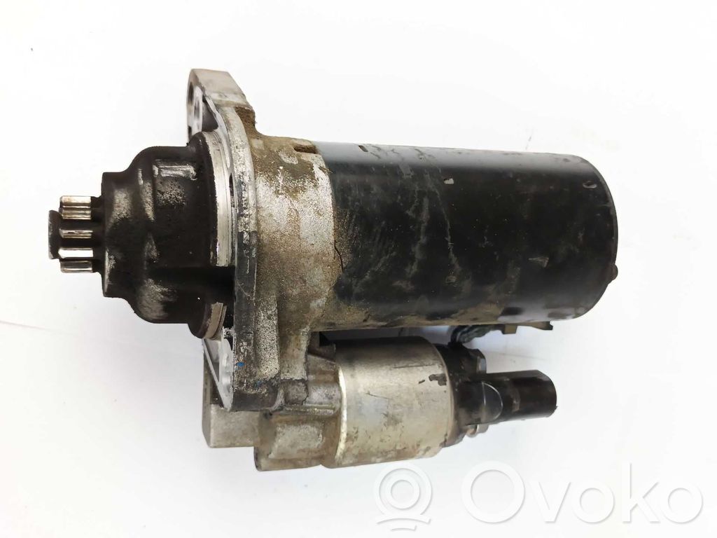 Rozrusznik   02Z911023F