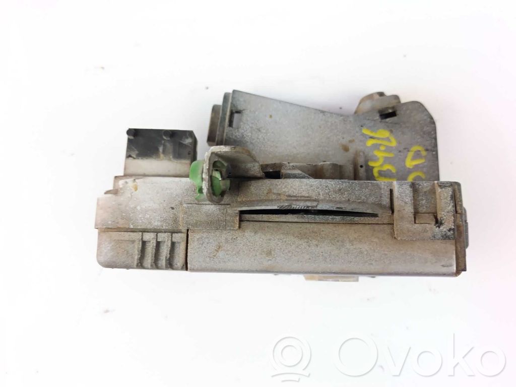 Opel Astra G Zamek drzwi przednich 