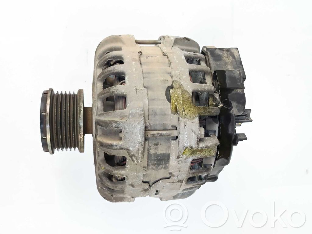 Alternador   231008918R,231003015R,231002949R