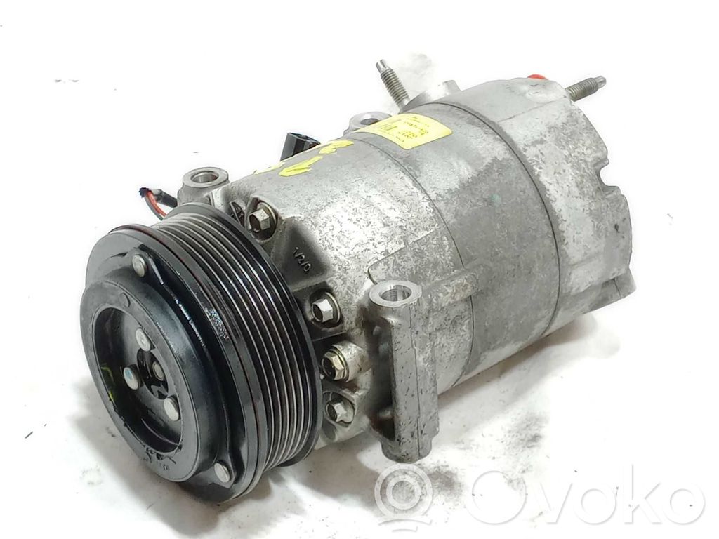 Ford Kuga II Ilmastointilaitteen kompressorin pumppu (A/C)