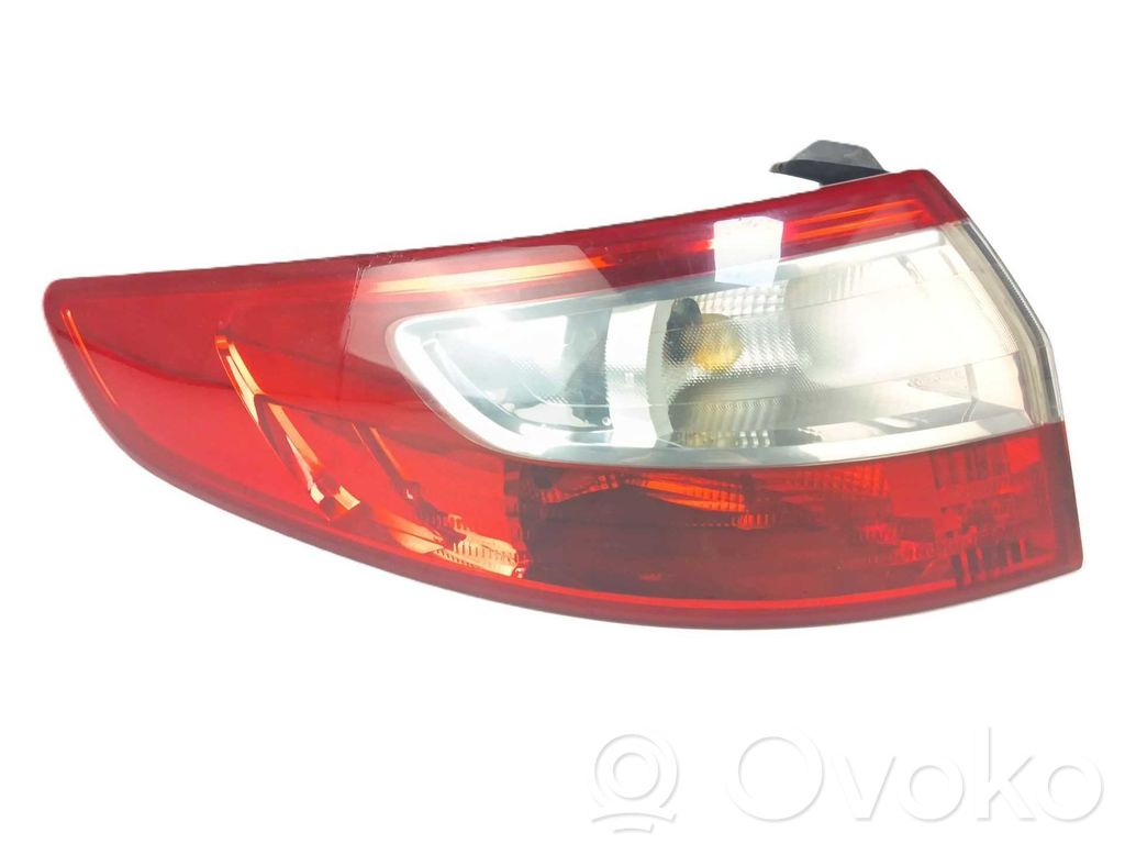 Renault Fluence Luci posteriori