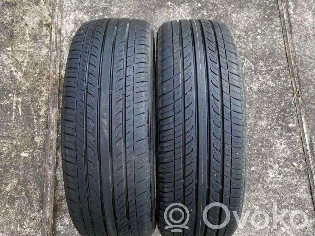 Neumático de verano R16