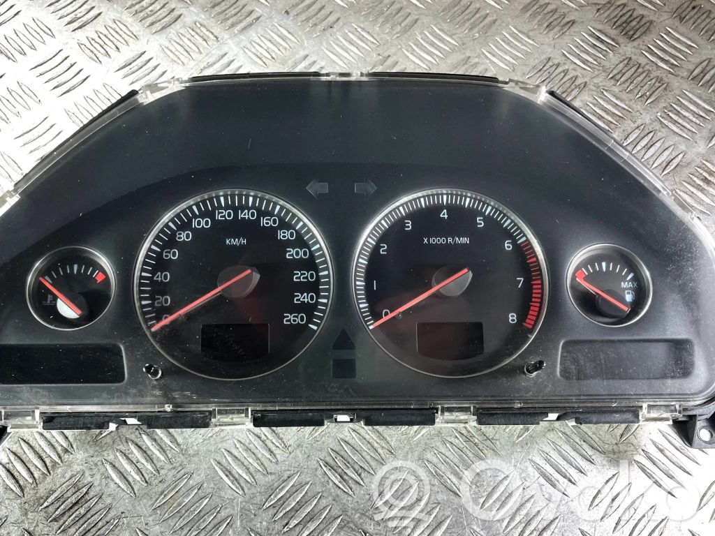 Volvo XC90 Licznik / Prędkościomierz 
