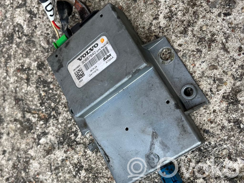 Volvo C70 GPS navigation control unit/module 