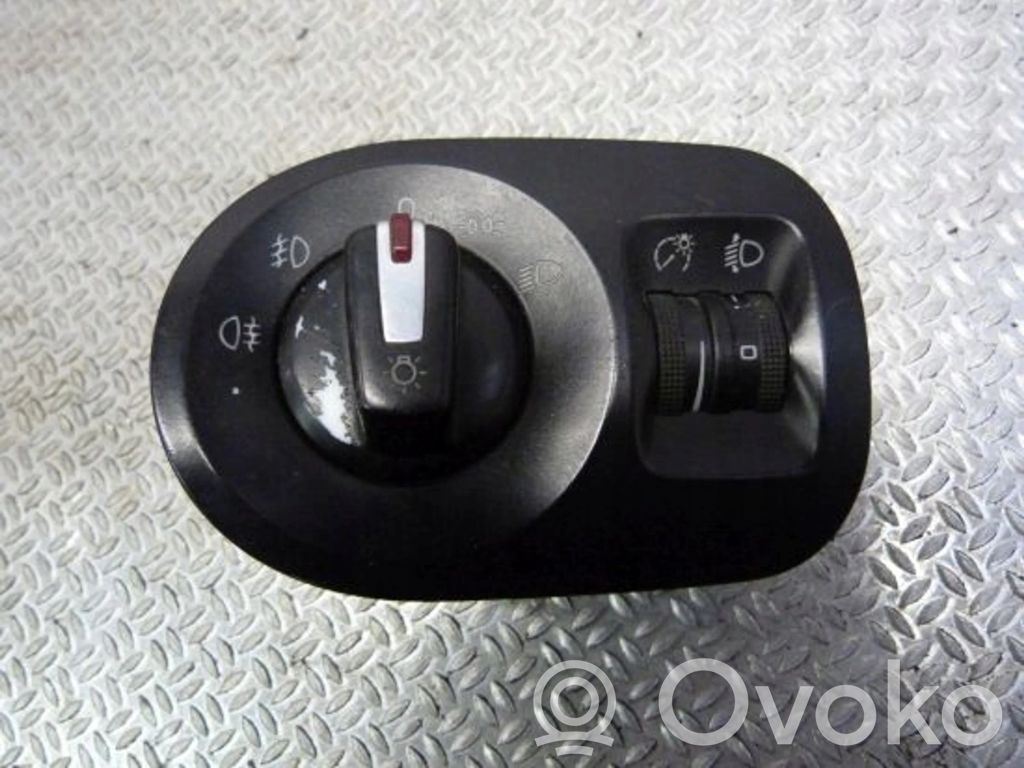 Seat Altea XL Interruptor de luz 