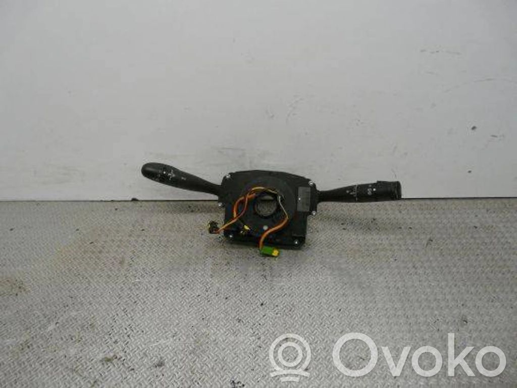 Citroen C3 Daudzfunkciju vadības slēdzis / poga 
