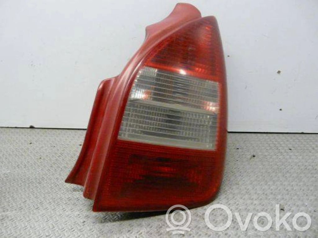 Citroen C2 Galinis žibintas kėbule 