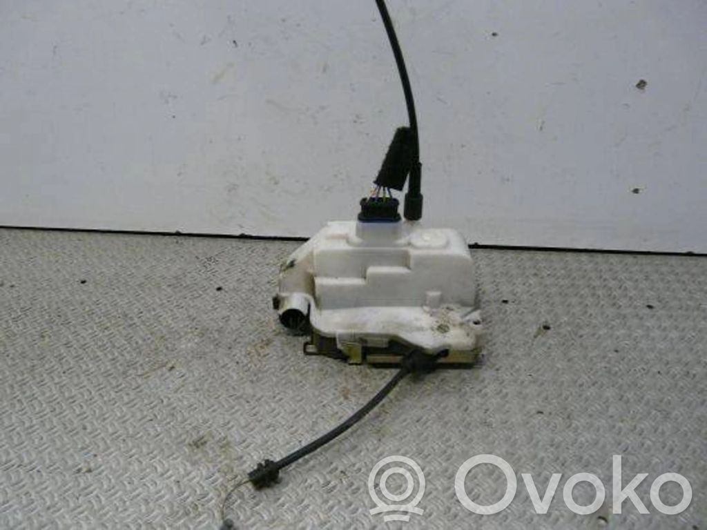 Citroen C2 Priekšpusē slēdzene 