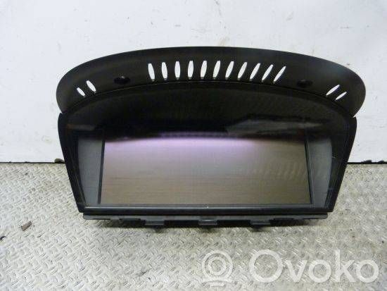 BMW 3 E90 E91 Windshield washer fluid reservoir/tank 