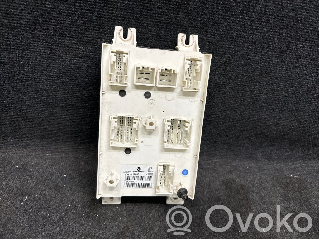 Dodge Challenger Comfort/convenience module 