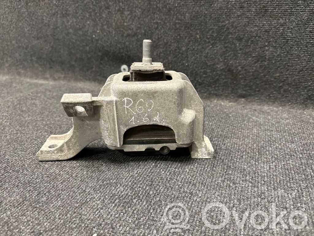 Mini Cooper Countryman R60 Engine mount bracket 