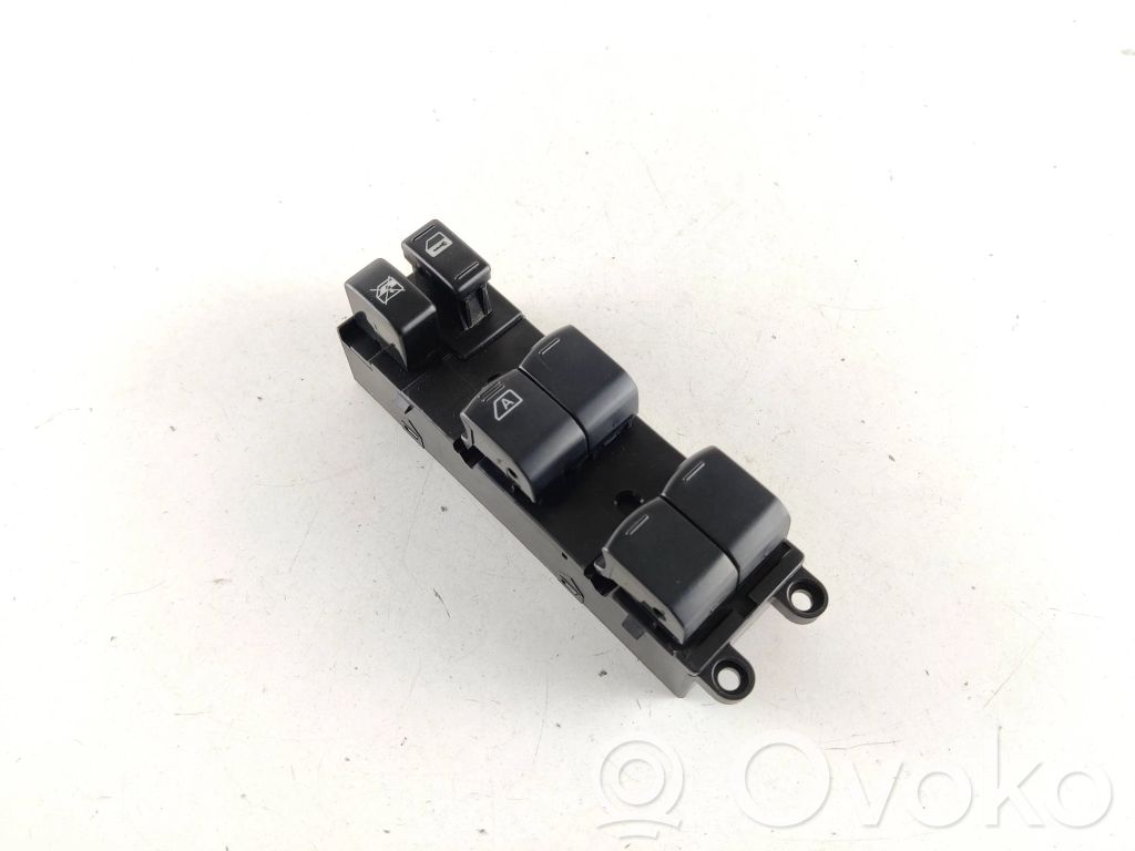 Subaru Impreza II Electric window control switch 