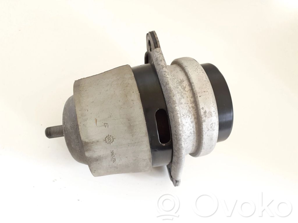 Engine mount bracket   7L8199131A,KL5985