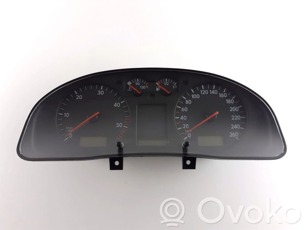 Volkswagen PASSAT B5 Speedometer (instrument cluster) 