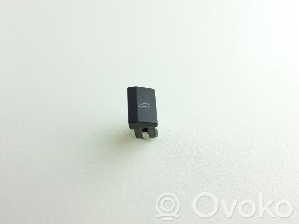 Skoda Superb B6 (3T) Tailgate opening switch 