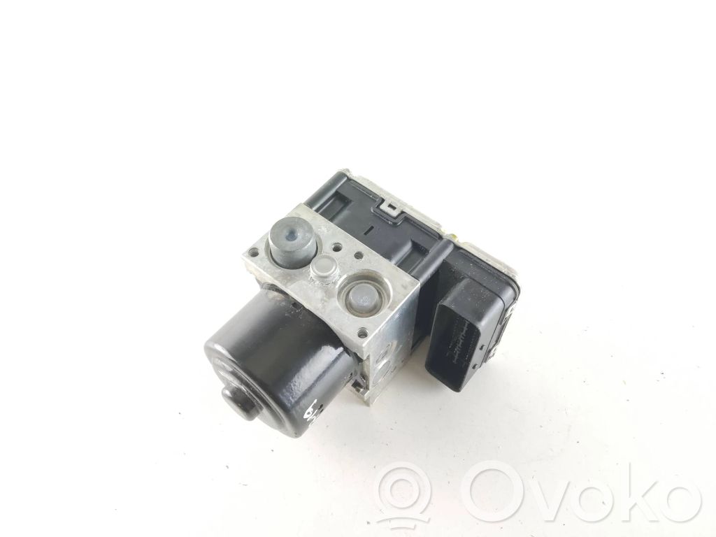 Porsche Macan (95B) ABS Pump 