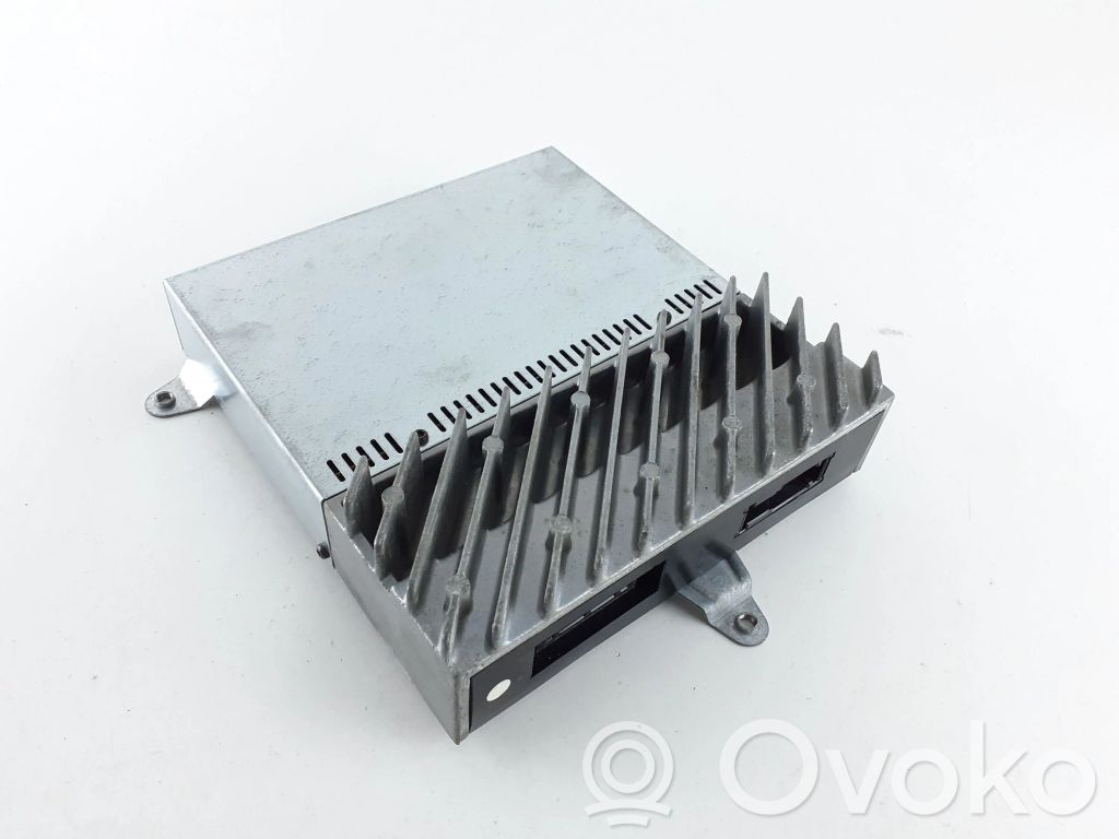 BMW 5 E39 Garso stiprintuvas 