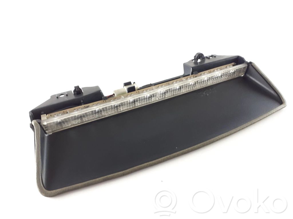 Jaguar X-Type Third/center stoplight 