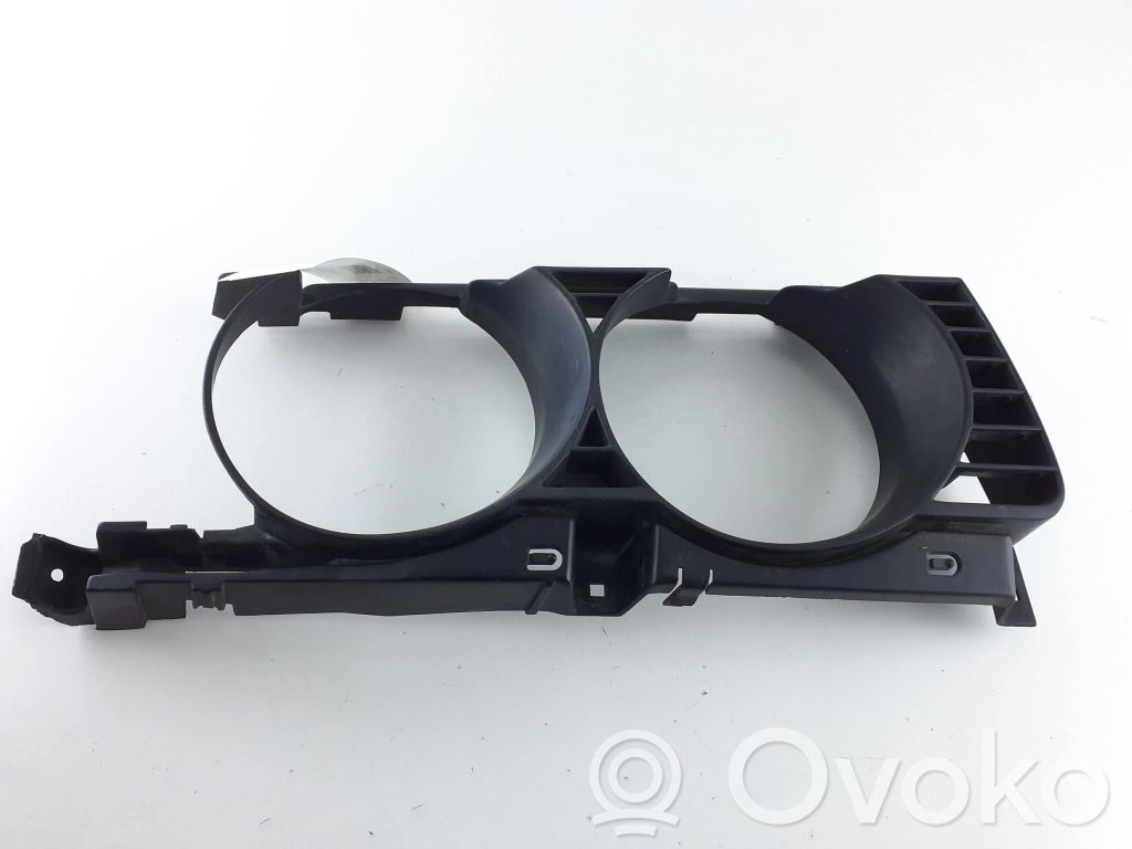 BMW 5 E34 Front bumper upper radiator grill 