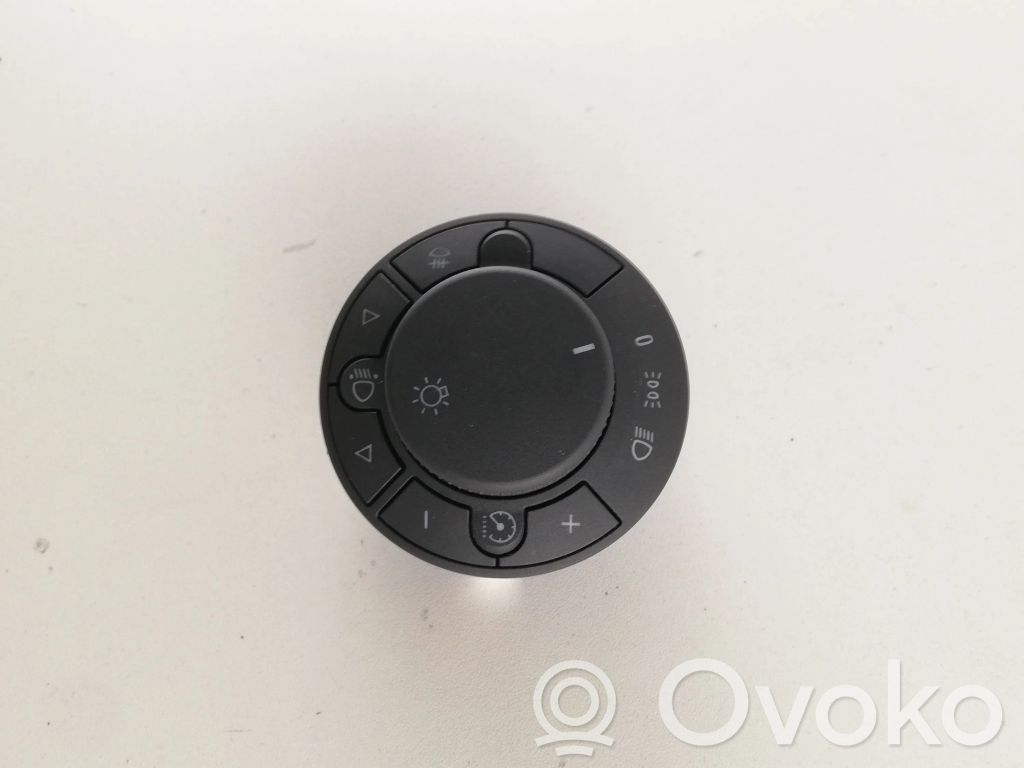 Opel Corsa D Light switch 