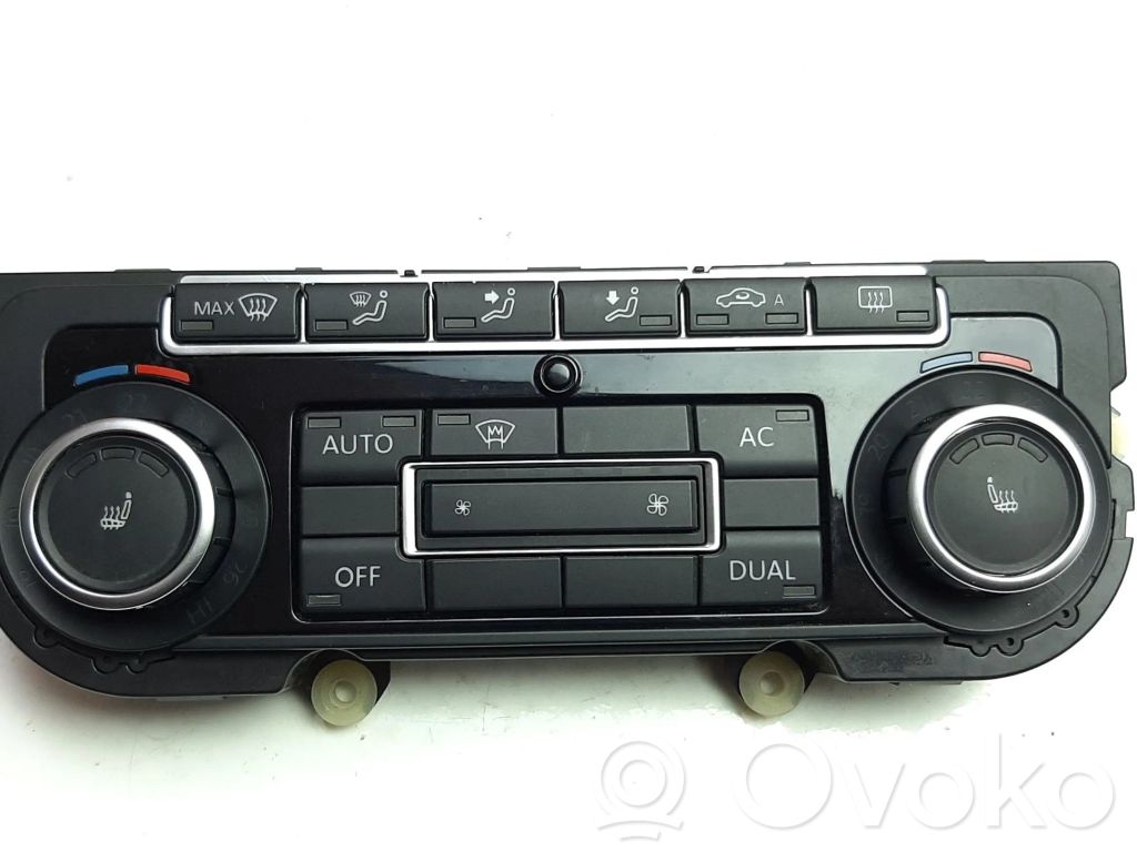 Volkswagen PASSAT CC Panel klimatyzacji 