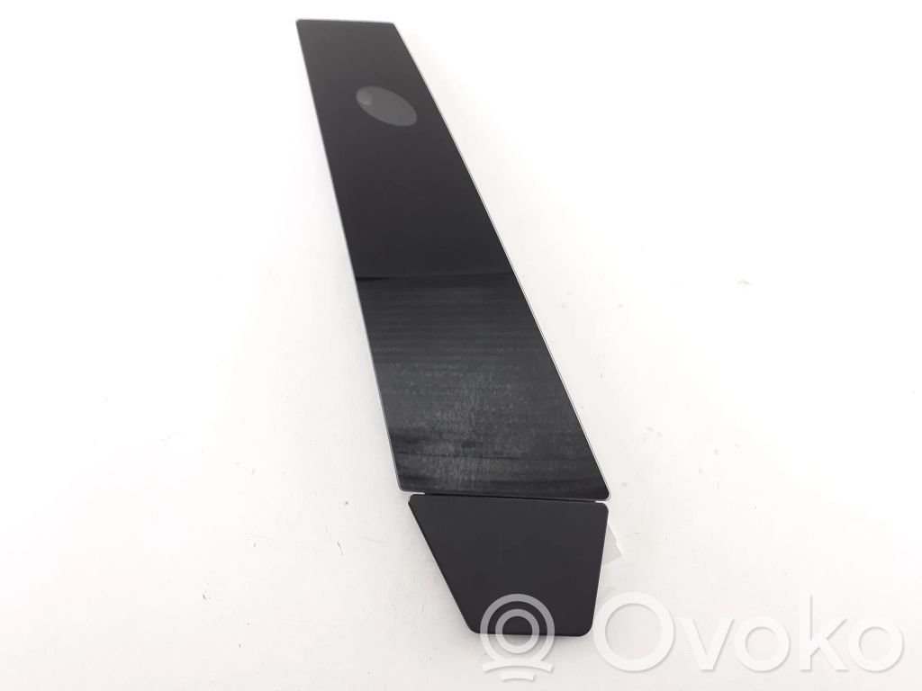 Tesla Model 3 (B) pillar trim (top) 