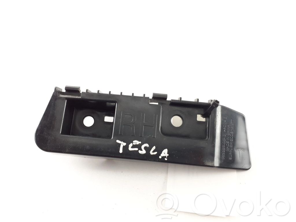 Tesla Model 3 Rear bumper mounting bracket 