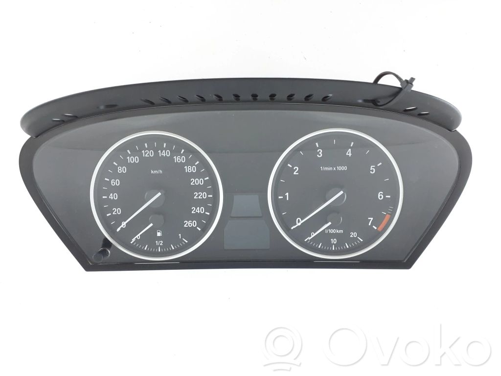 BMW 5 E60 E61 Speedometer (instrument cluster) 
